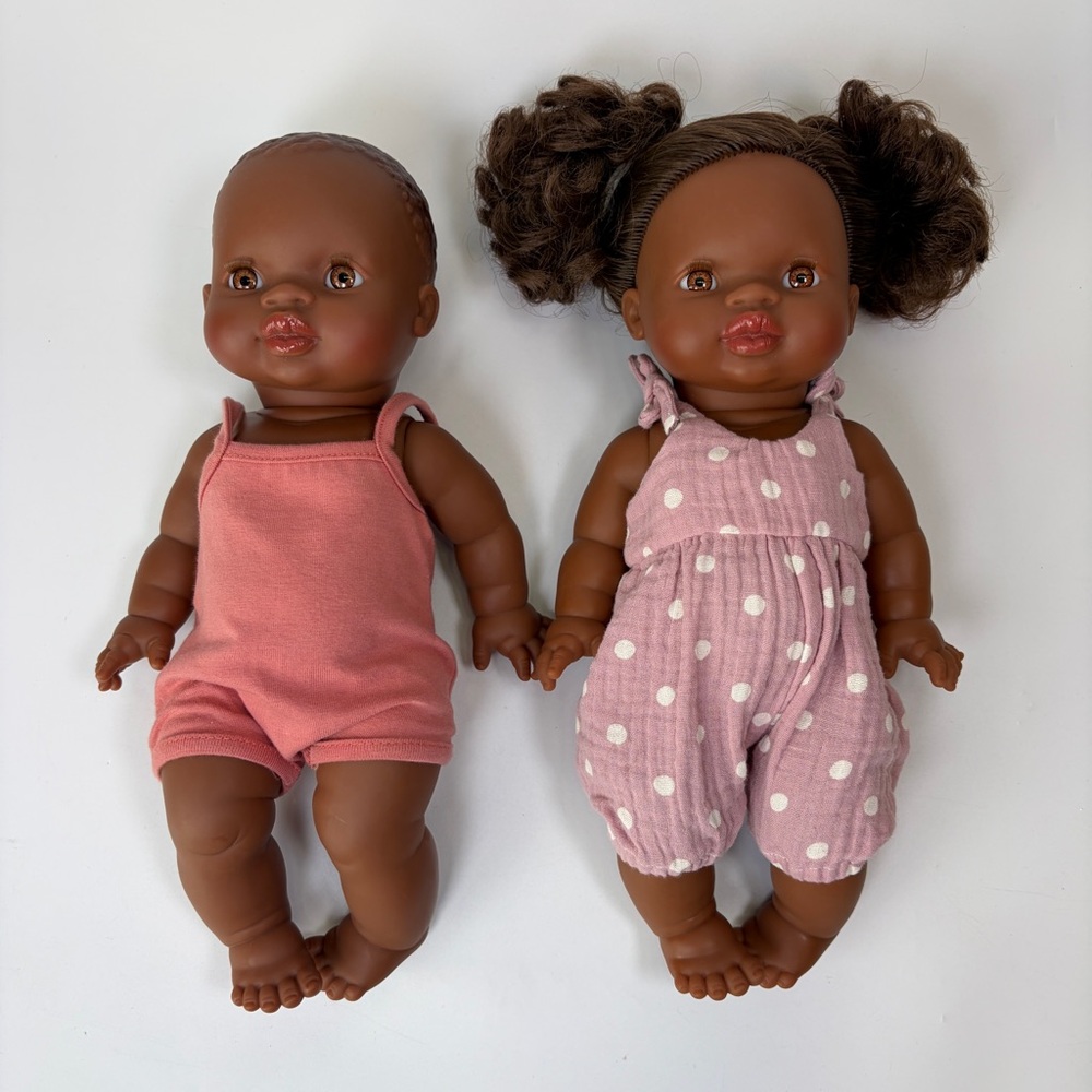Minikane‎ Paola Reina Sister Set - 2 Girl Dolls with Clothes